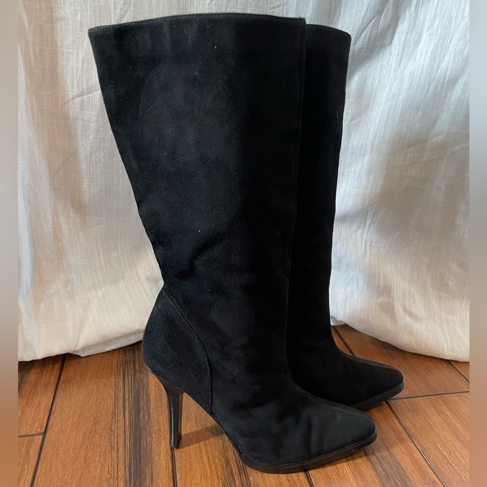 Colin Stuart black suede heeled boots sz 8